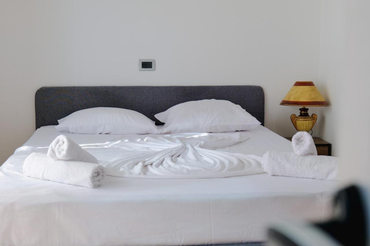 Hotel Leon Saranda Zewnętrze zdjęcie